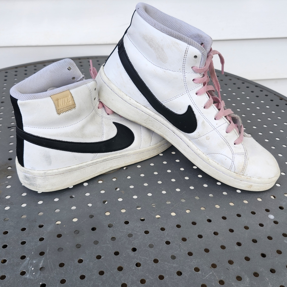 Nike Women's White and Black High-Top Sneakers